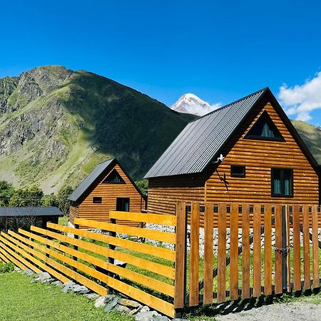 Traveler'S Cottages In Kazbegi Экстерьер фото