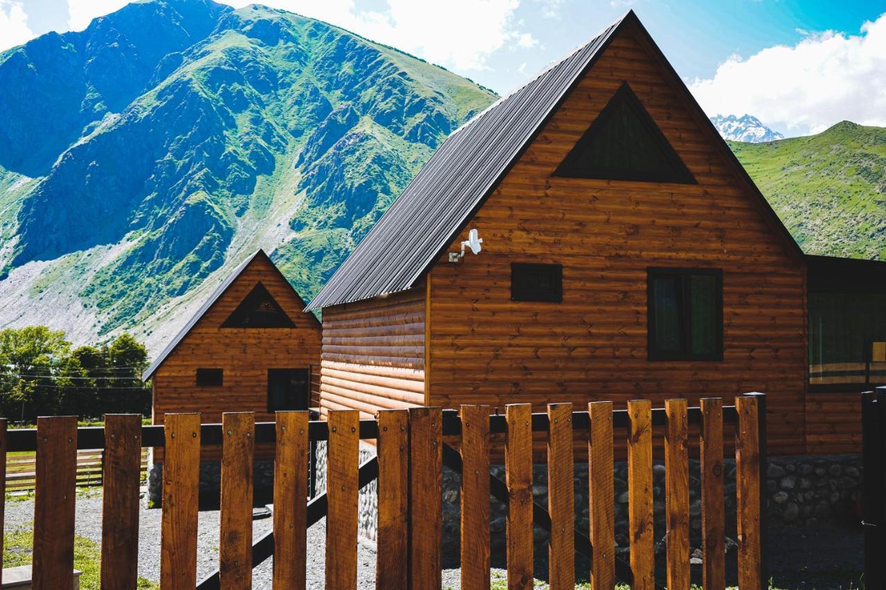 Traveler'S Cottages In Kazbegi Экстерьер фото